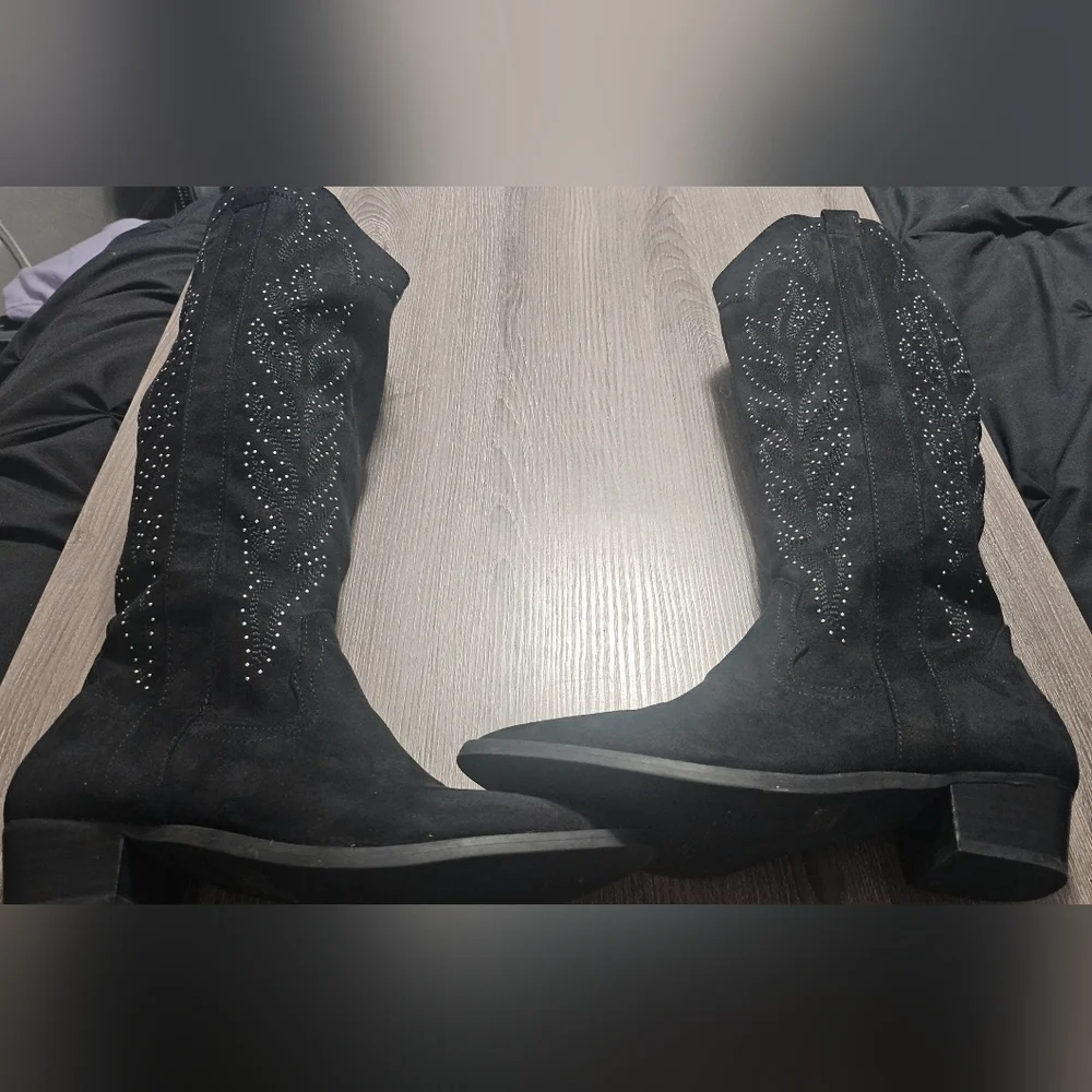 Womens DV by Dolce Vita Kitschy Western Suede Knee High Boots Black/silver 9